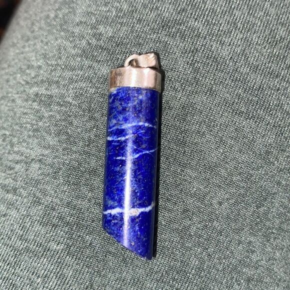 Blue Lapis Pendant set in Sterling Silver - Picture 2 of 9